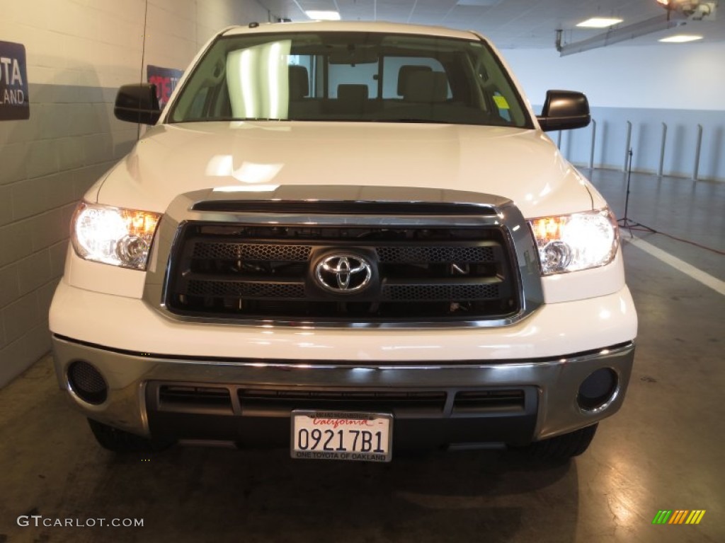 2011 Tundra Double Cab - Super White / Graphite Gray photo #8