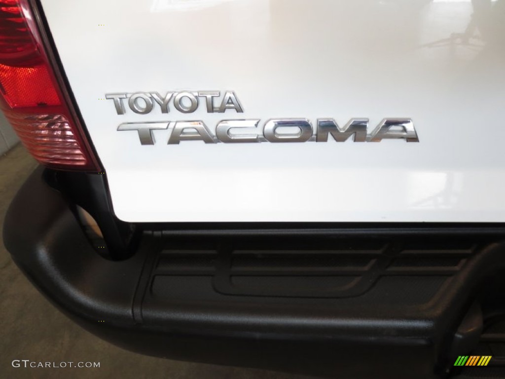 2012 Tacoma Regular Cab - Super White / Graphite photo #9