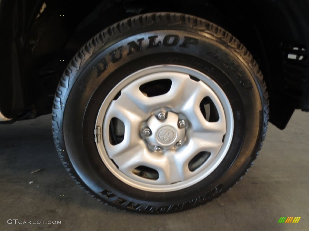 2012 Tacoma Regular Cab - Super White / Graphite photo #10