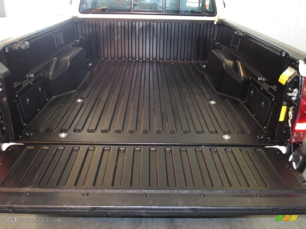 2012 Tacoma Regular Cab - Super White / Graphite photo #11