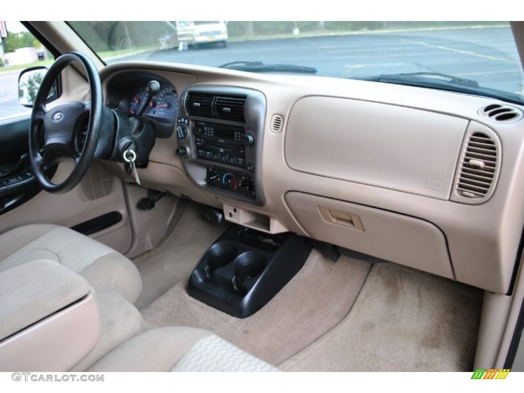 2001 Mazda B-Series Truck B4000 SE Cab Plus 4x4 Dashboard Photos