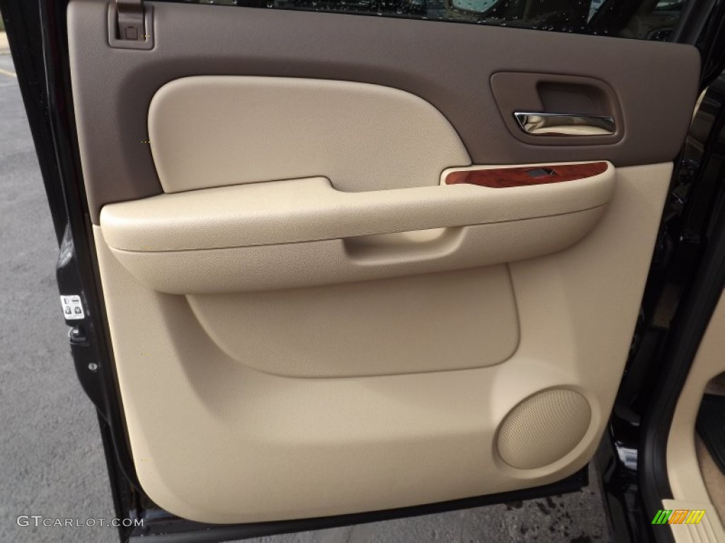 2013 Chevrolet Silverado 2500HD LTZ Crew Cab 4x4 Light Cashmere/Dark Cashmere Door Panel Photo #76451852