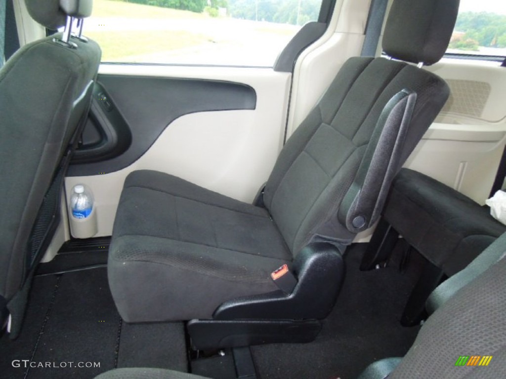 Black/Light Graystone Interior 2012 Dodge Grand Caravan Crew Photo #76453971