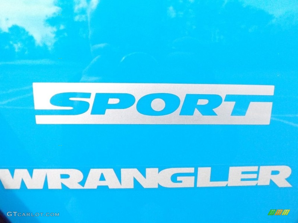 2011 Wrangler Sport 4x4 - Cosmos Blue / Black photo #21