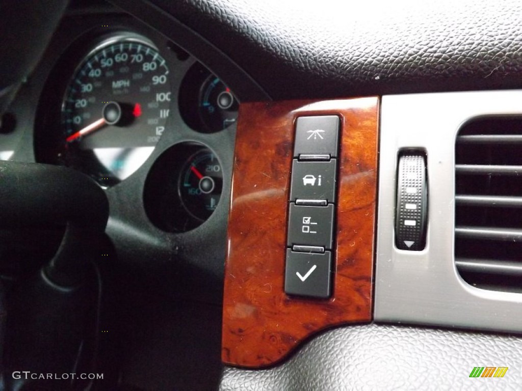 2011 Tahoe LT - Black / Ebony photo #23