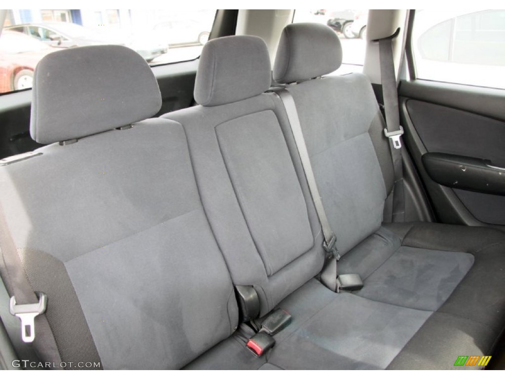 2005 Mitsubishi Outlander LS AWD Rear Seat Photos