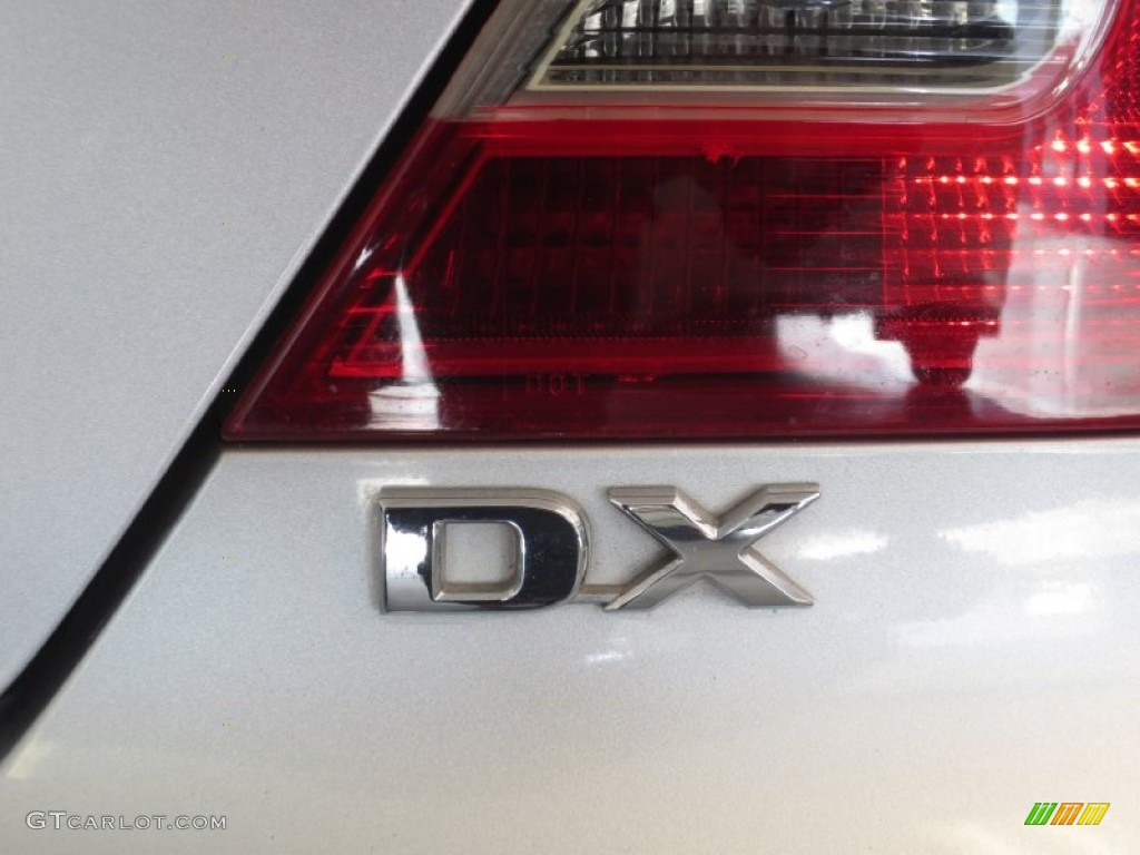 2003 Honda Civic DX Coupe Marks and Logos Photos
