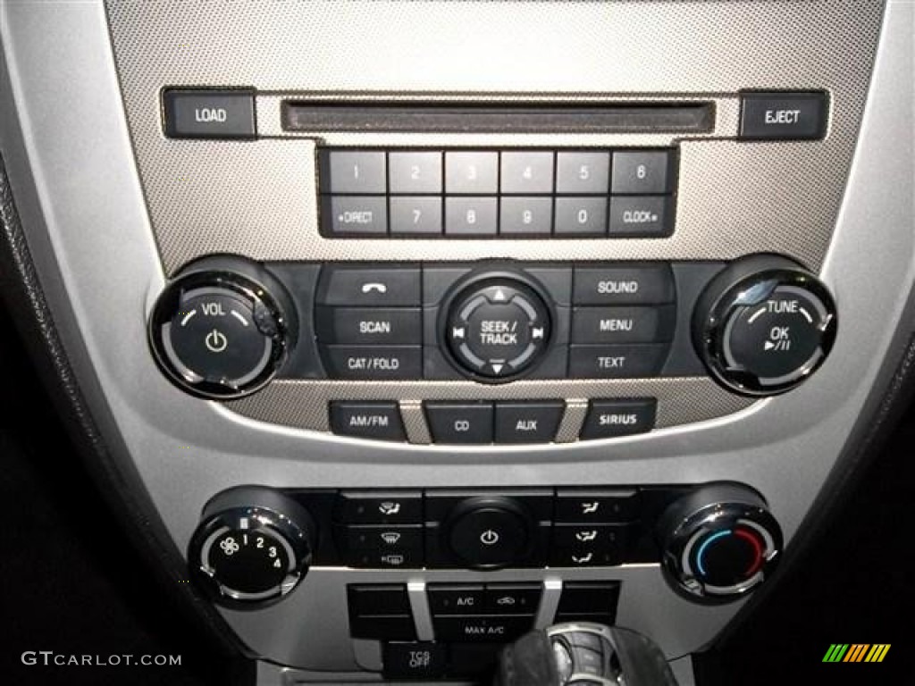 2011 Mercury Milan I4 Controls Photo #76461746