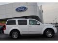 Avalanche White - Pathfinder LE Photo No. 2