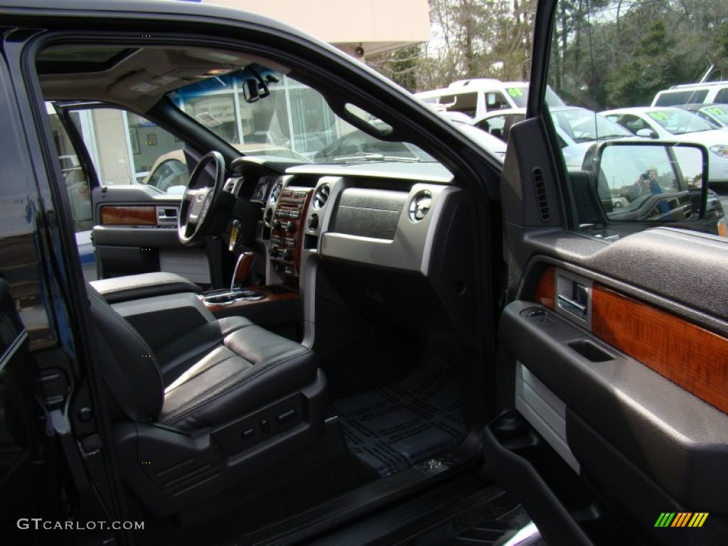 2010 F150 Lariat SuperCrew - Tuxedo Black / Black photo #14