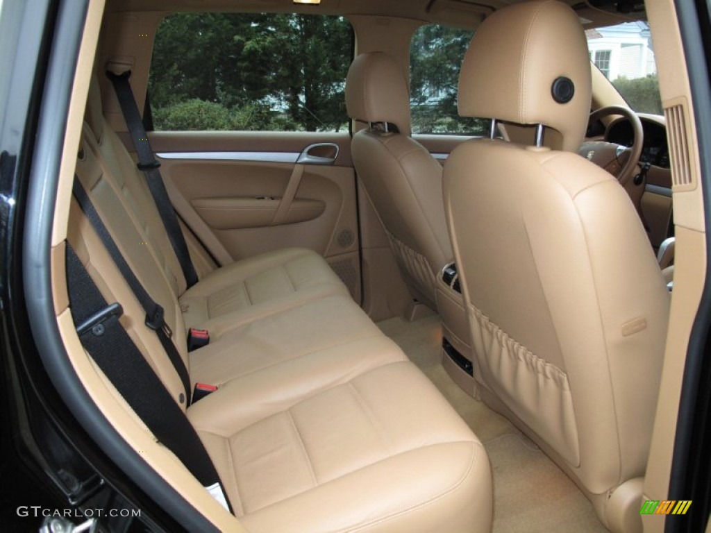 2010 Porsche Cayenne Tiptronic Rear Seat Photo #76463220