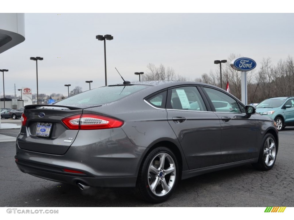 2013 Fusion SE 1.6 EcoBoost - Sterling Gray Metallic / Charcoal Black photo #3