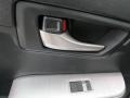 Super White - Camry SE Photo No. 7