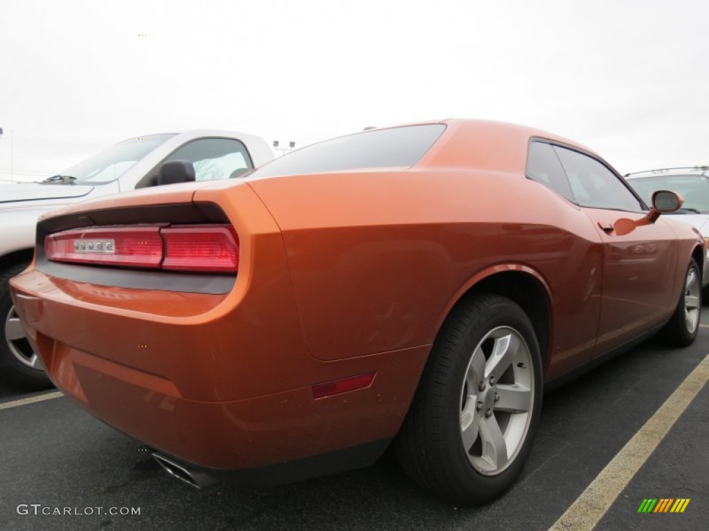 2011 Challenger SE - Toxic Orange Pearl / Dark Slate Gray photo #3
