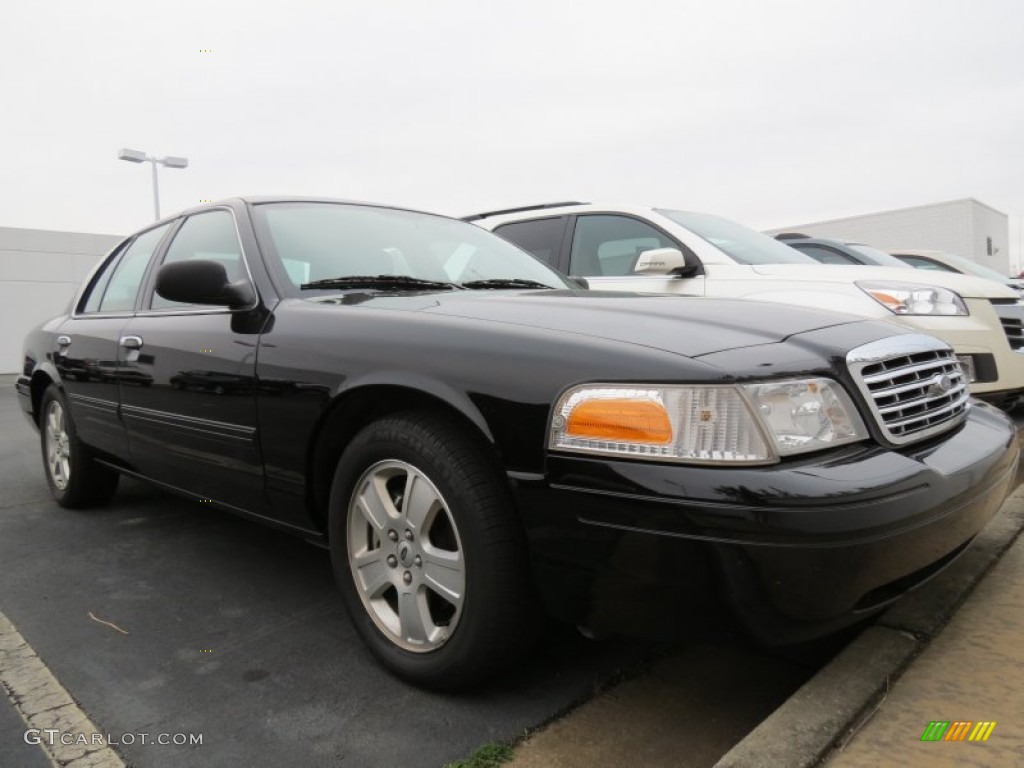 2011 Crown Victoria LX - Black / Medium Light Stone photo #4