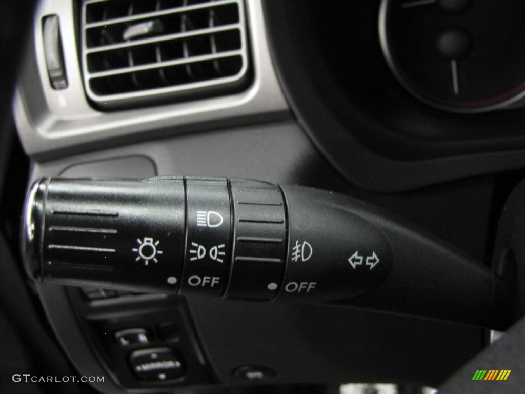 2009 Subaru Impreza WRX STi Controls Photo #76467585