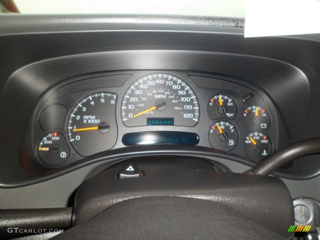 2004 GMC Sierra 2500HD SLE Crew Cab 4x4 Gauges Photo #76468234