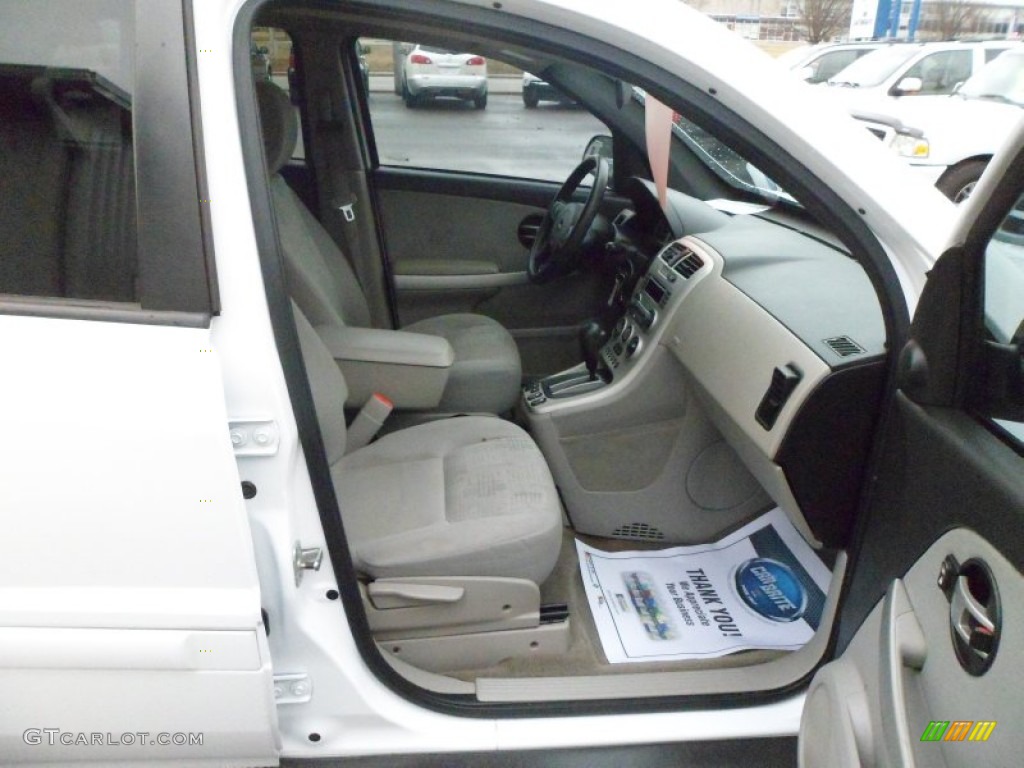 Light Gray Interior 2005 Chevrolet Equinox LS Photo #76468475