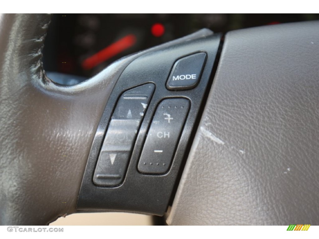 2003 Honda Accord EX-L Sedan Controls Photos