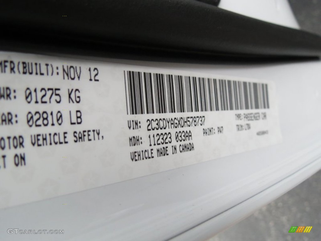 2013 Challenger SXT - Bright White / Dark Slate Gray photo #10