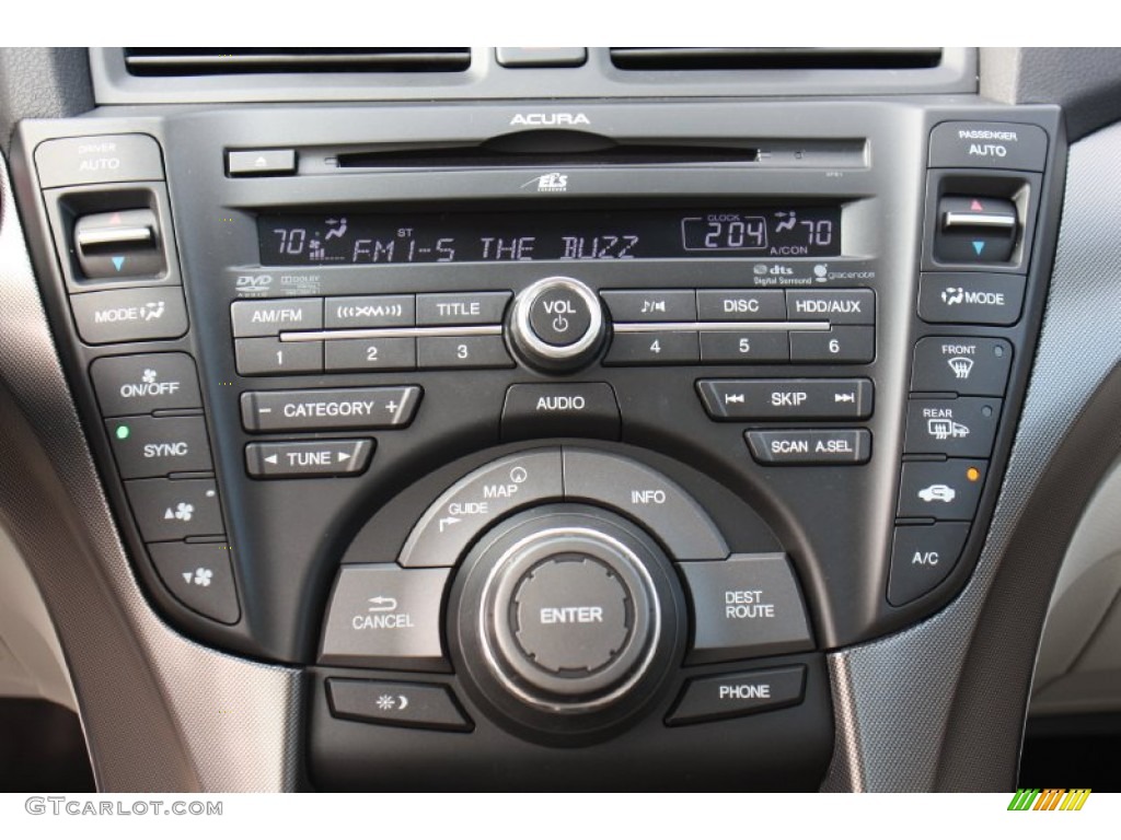 2013 Acura TL Technology Controls Photo #76471241