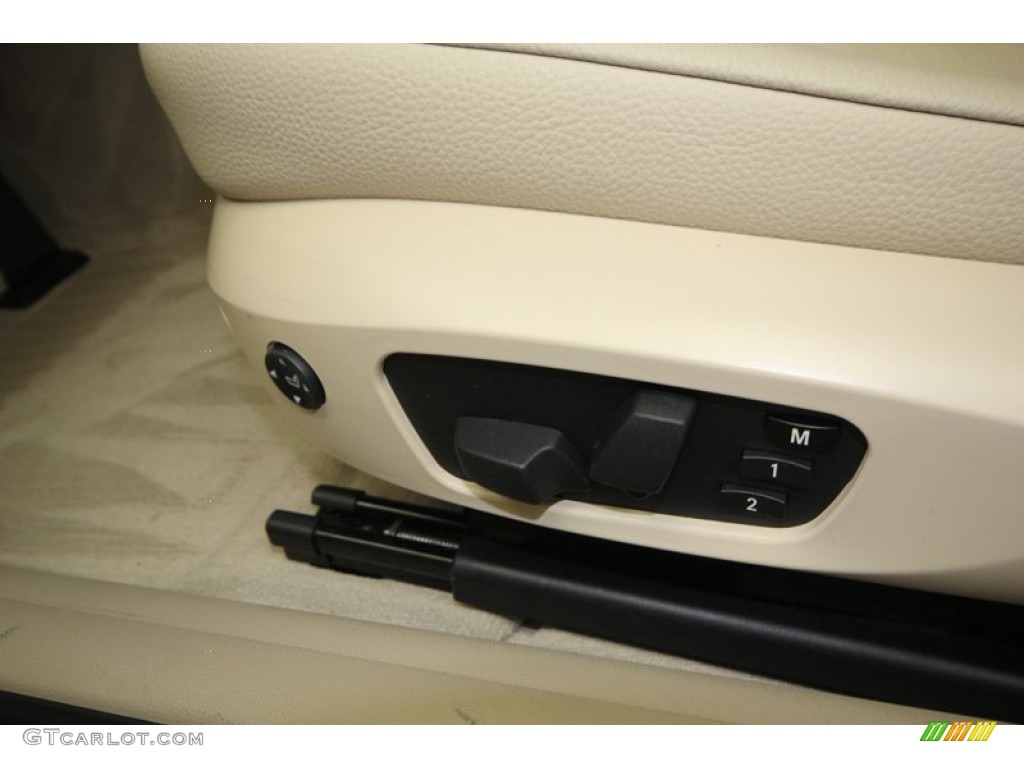 2012 BMW 3 Series 328i Coupe Controls Photo #76471943