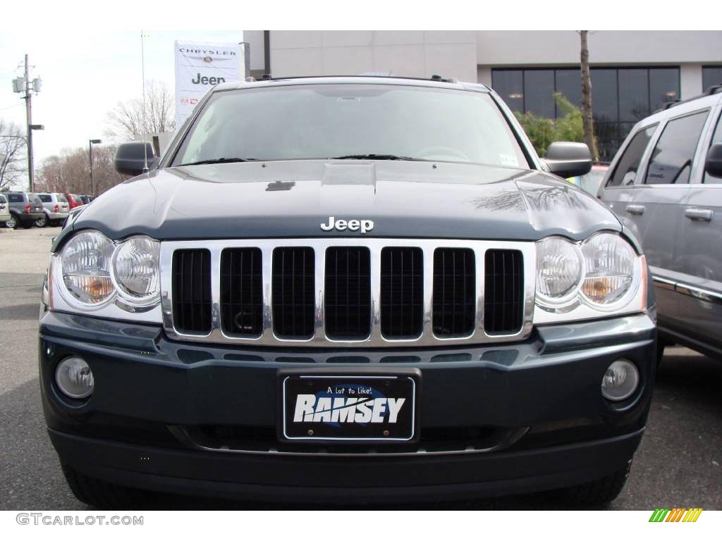 2005 Grand Cherokee Limited 4x4 - Deep Beryl Green Pearl / Khaki photo #2