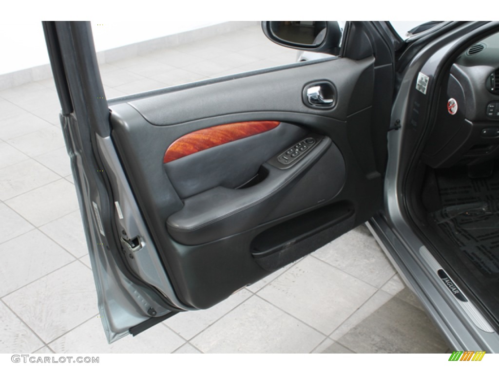 2008 Jaguar S-Type 4.2 Door Panel Photos