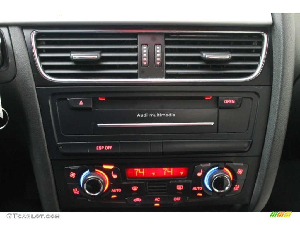 2010 Audi S4 3.0 quattro Sedan Controls Photo #76477074