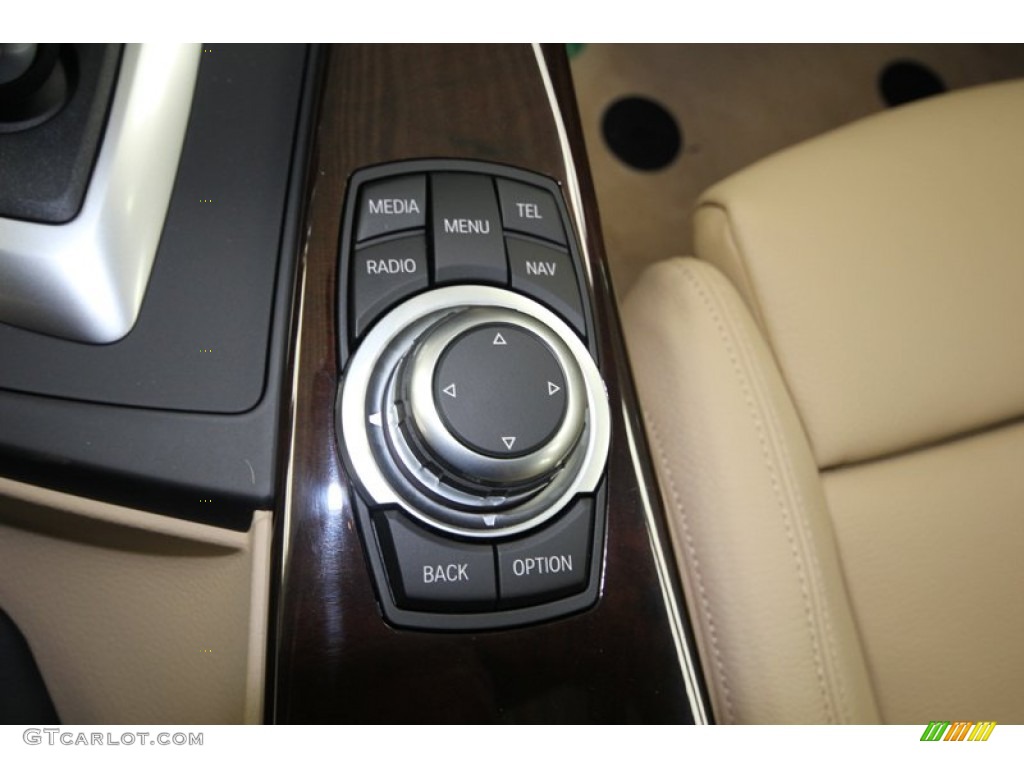 2013 BMW 3 Series 335i Sedan Controls Photo #76477280