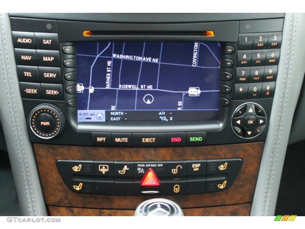 2006 Mercedes-Benz CLS 500 Navigation Photos