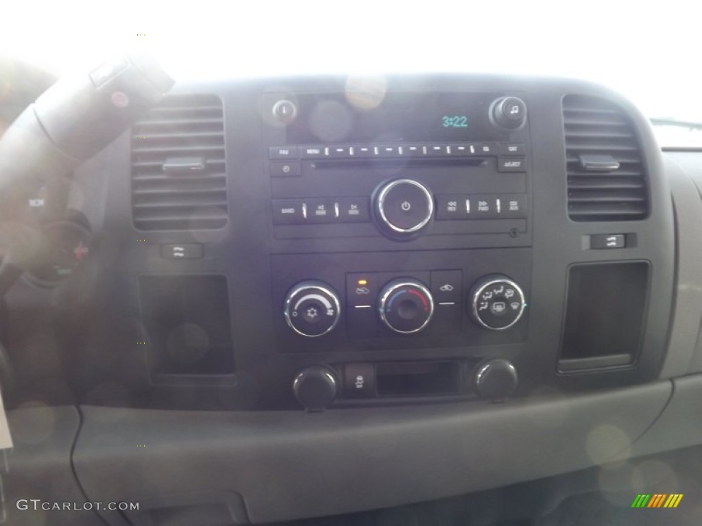 2012 Silverado 1500 LS Regular Cab - Silver Ice Metallic / Dark Titanium photo #10