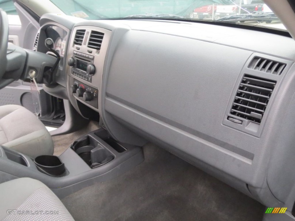 2007 Dodge Dakota SLT Club Cab Medium Slate Gray Dashboard Photo #76479312