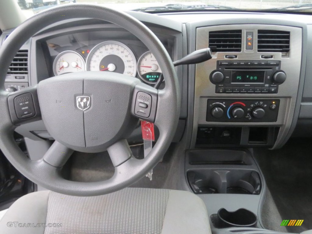 2007 Dodge Dakota SLT Club Cab Medium Slate Gray Dashboard Photo #76479473