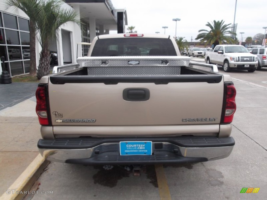 2004 Silverado 1500 LS Extended Cab - Sandstone Metallic / Tan photo #3