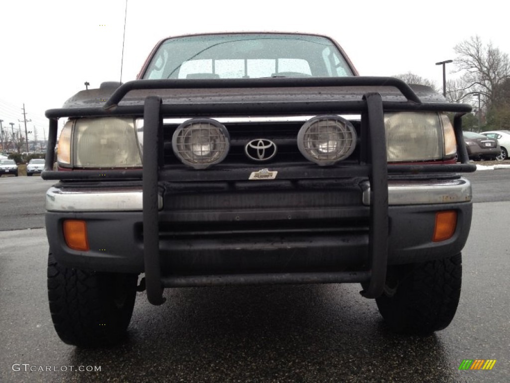 1998 Tacoma Regular Cab 4x4 - Sunfire Red Pearl Metallic / Oak photo #4