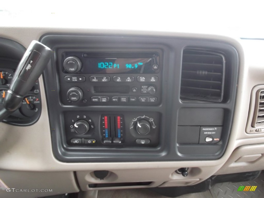 2004 Silverado 1500 LS Extended Cab - Sandstone Metallic / Tan photo #17