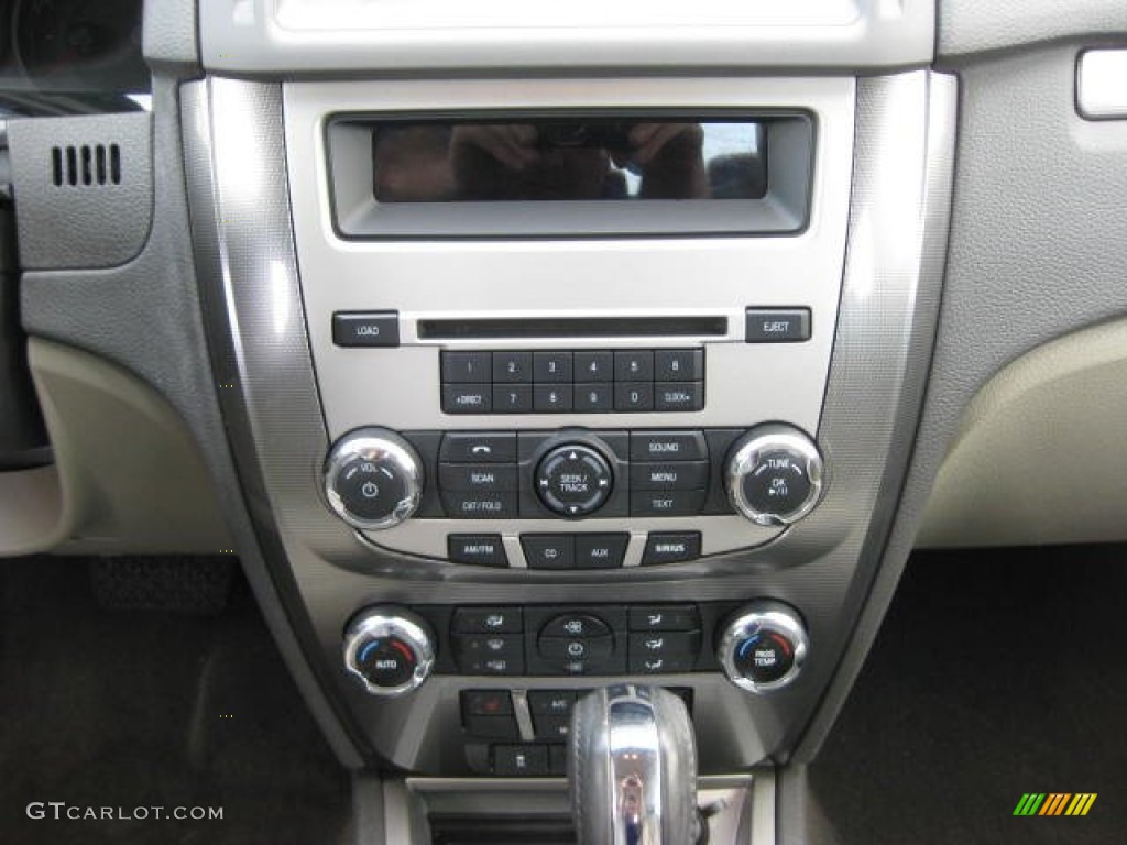 2010 Fusion SEL V6 - Smokestone Metallic / Camel photo #26