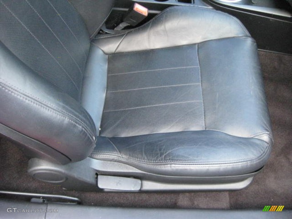 2004 Hyundai Tiburon GT Special Edition Front Seat Photos