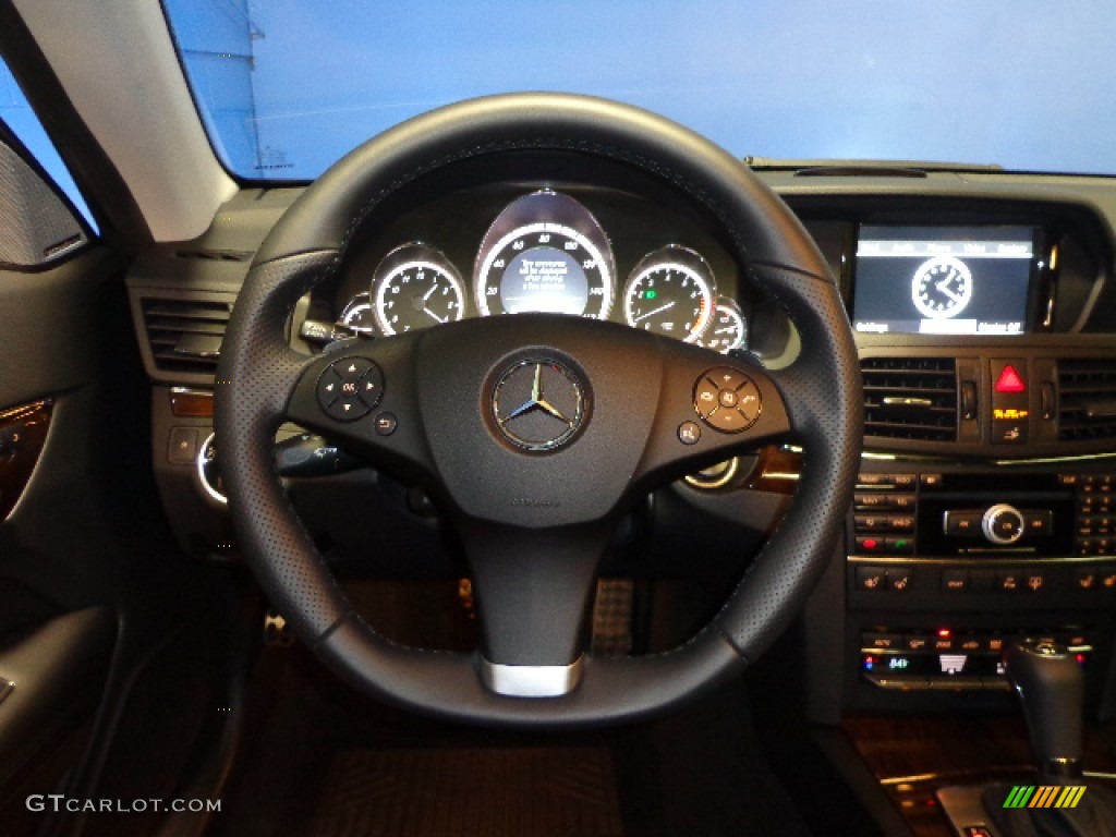 2011 E 550 Coupe - designo Mystic Blue / Black photo #22