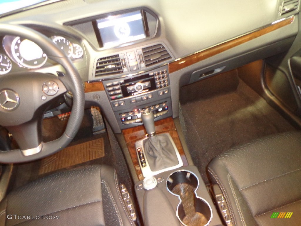 2011 E 550 Coupe - designo Mystic Blue / Black photo #26