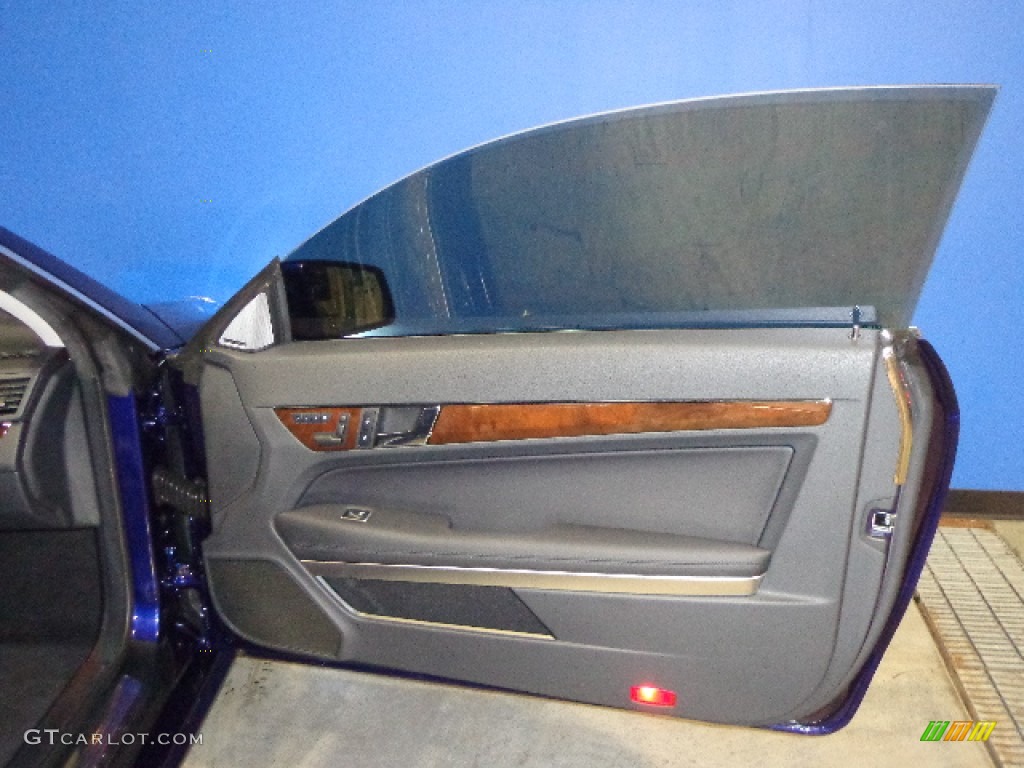 2011 E 550 Coupe - designo Mystic Blue / Black photo #28