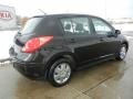 Super Black - Versa 1.8 S Hatchback Photo No. 3