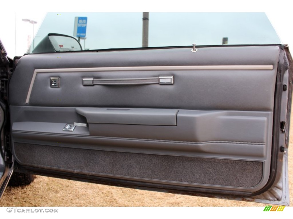 1987 Chevrolet El Camino SS Sport Gray Door Panel Photo #76489154