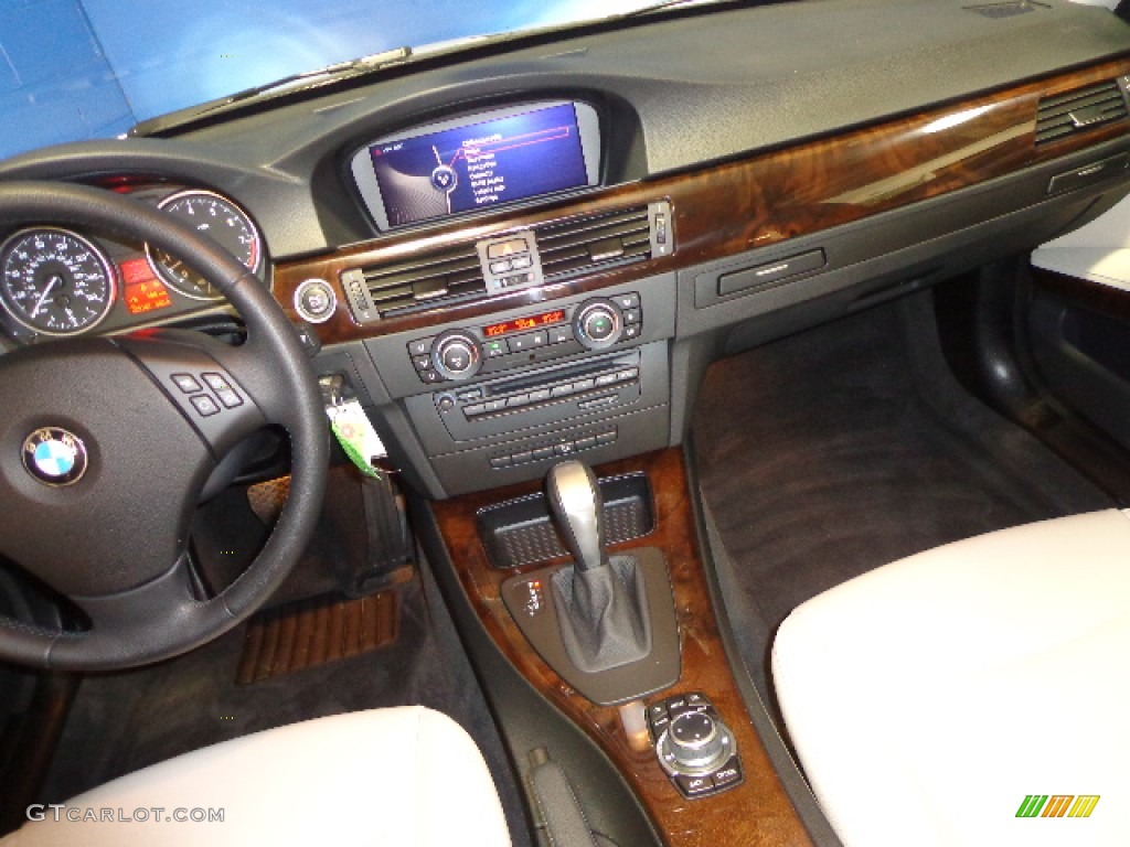 2010 3 Series 335i xDrive Sedan - Alpine White / Oyster/Black Dakota Leather photo #21