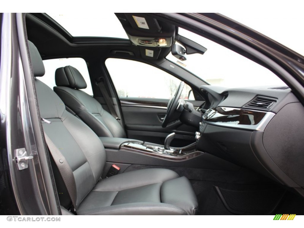 Black Interior 2011 BMW 5 Series 550i Sedan Photo #76489980