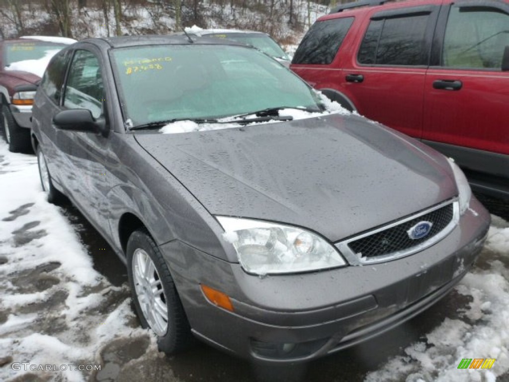 2007 Focus ZX3 SE Coupe - Liquid Grey Metallic / Charcoal/Light Flint photo #1