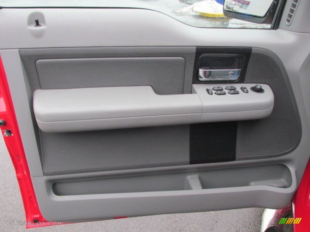 2008 Ford F150 STX SuperCab 4x4 Door Panel Photos