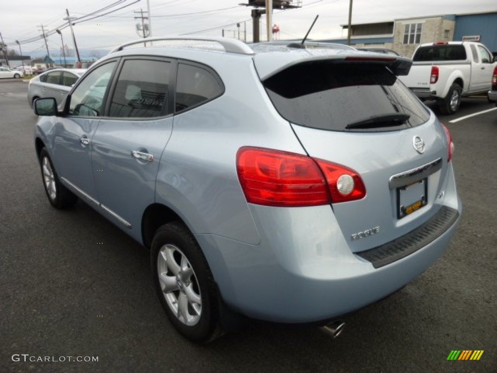 2011 Rogue SV AWD - Frosted Steel Metallic / Gray photo #9