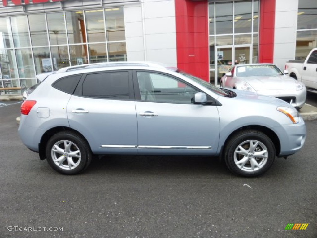 2011 Rogue SV AWD - Frosted Steel Metallic / Gray photo #12